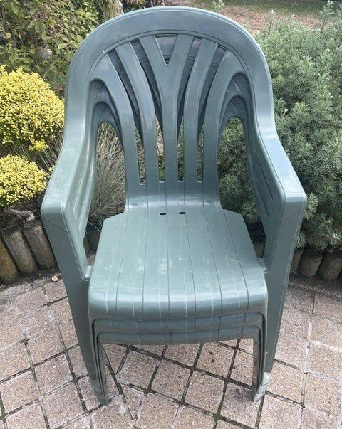 3 Stapelbare Tuinstoelen, Tuin en Terras, Ophalen, Zo goed als nieuw, Kunststof, Stapelbaar