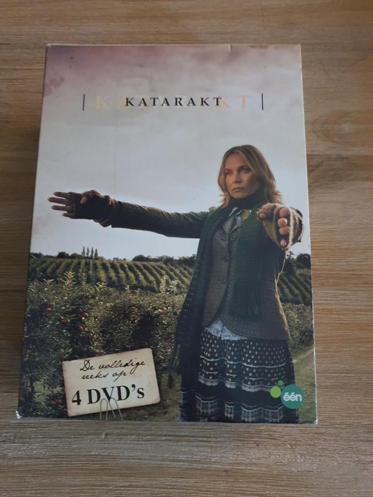 Dvd box katarakt, Cd's en Dvd's, Dvd's | Tv en Series, Ophalen