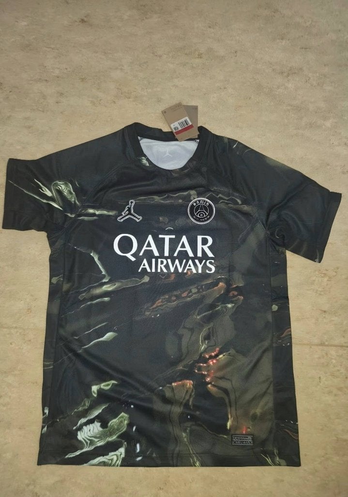 Maillot PSG x Jordan Fourth noir, Vêtements | Hommes, Neuf, Enlèvement ou Envoi, Taille 52/54 (L), Jordan
