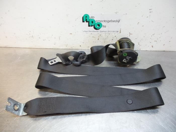 Ceinture de sécurité arrière droite d'un Ford Fiesta (Fie, -, -, -, Enlèvement ou Envoi