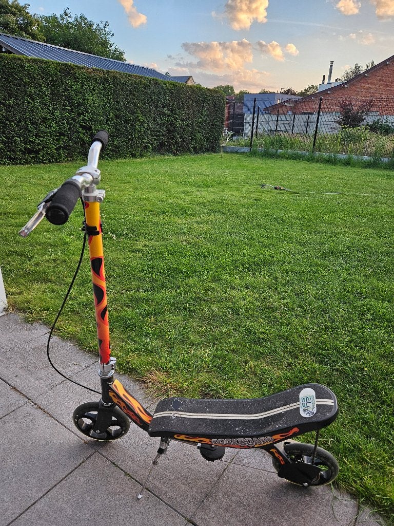 Step rockboard rbx, Fietsen en Brommers, Ophalen, Zo goed als nieuw, Gewone step