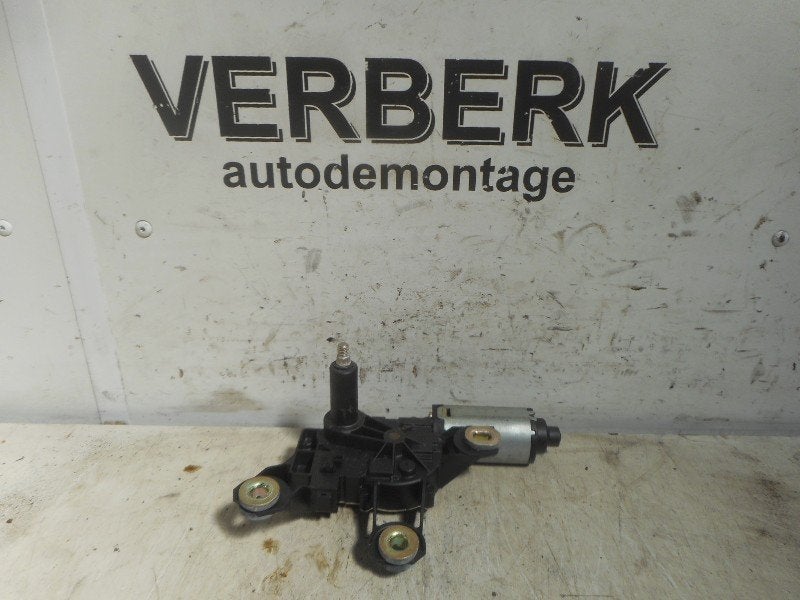 RUITENWISSERMOTOR ACHTER Ford Fiesta 5 (JD / JH), Gebruikt, Henry-Ford-Straße  1
50735  Köln, DE, Ford-Werke GmbH, Kunden@ford.com