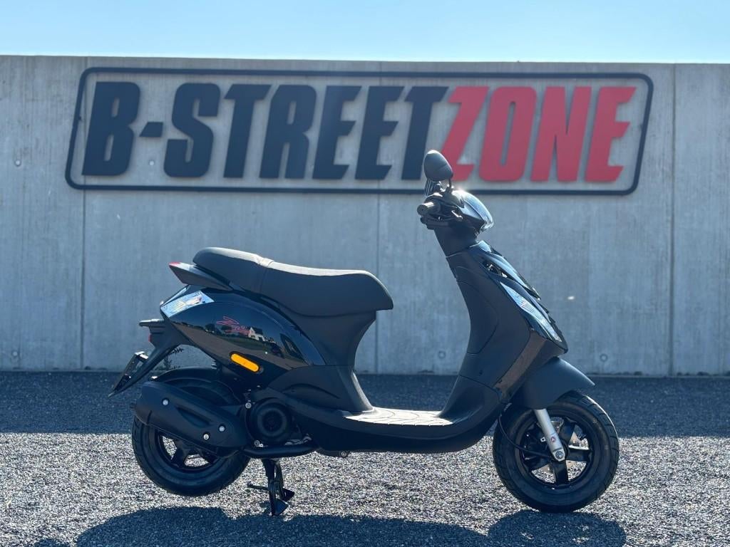 LENTEDEALS! Piaggio Zip met SP frontkap 25km/u, Neuf, Zip, Enlèvement, Classe A (25 km/h)