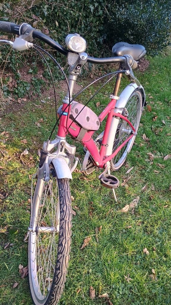 Vélo femme B'Twin tous chemins., Enlèvement