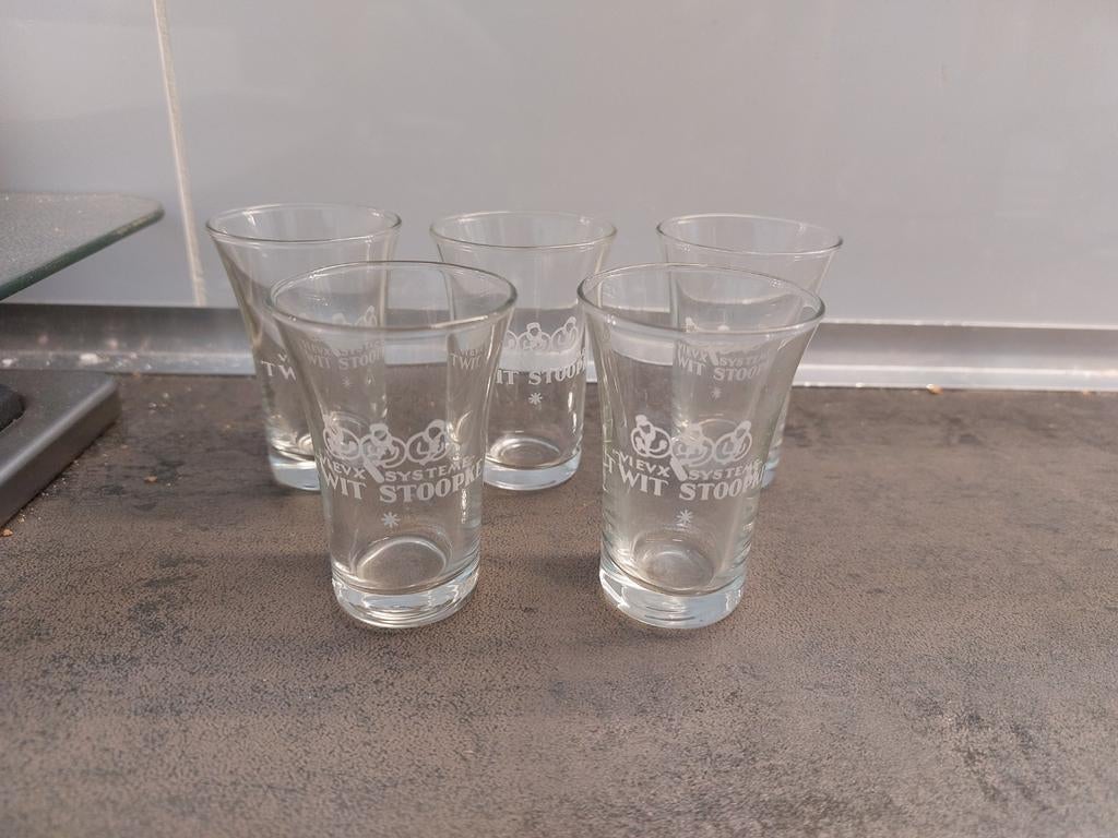 Jeneverglaasjes 'Vieux systeme' 't wit stoopke, Verzamelen, Ophalen of Verzenden, Zo goed als nieuw, Borrel- of Shotglas