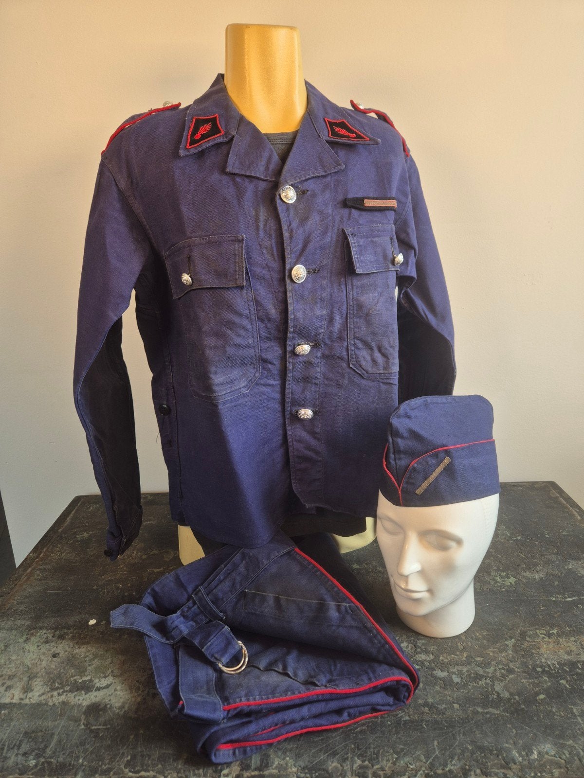 Uniforme original des sapeurs-pompiers français Mle 1965 — A, Enlèvement ou Envoi, Autres, Vêtements ou Chaussures