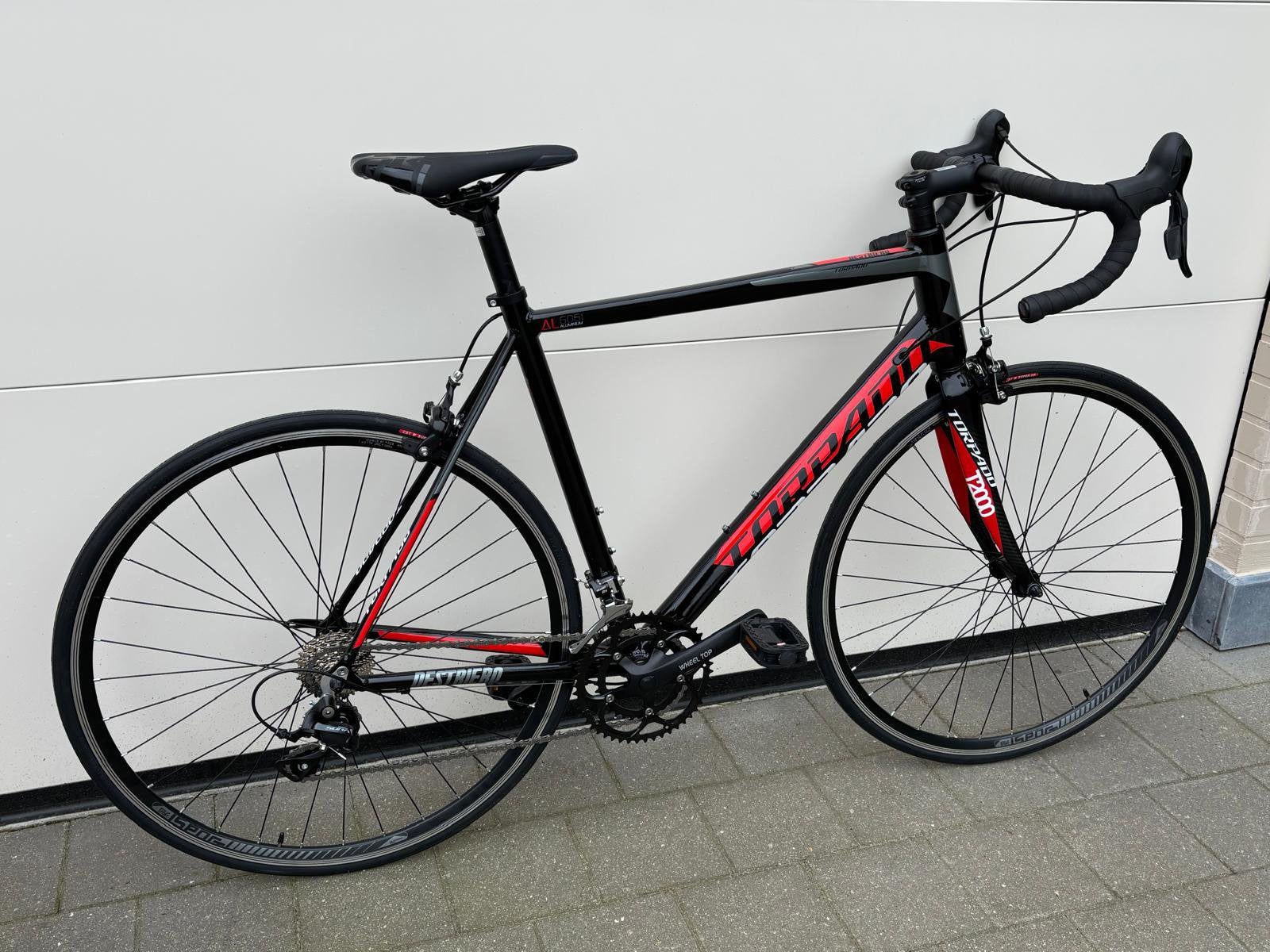 Koersfiets alu kader 56 cm hoog, Fietsen en Brommers, Ophalen, Zo goed als nieuw