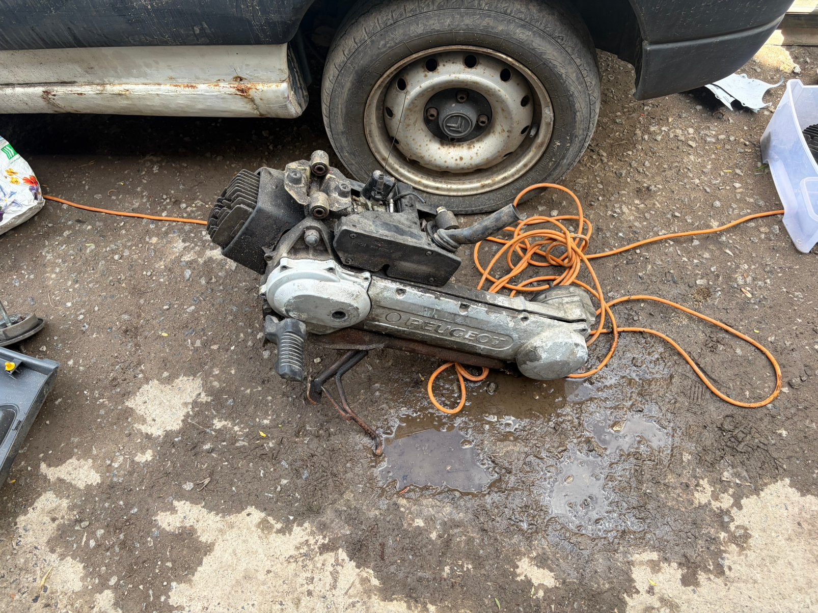 Vend moteur de peugeot fox a reparer, Vélos & Vélomoteurs, Enlèvement