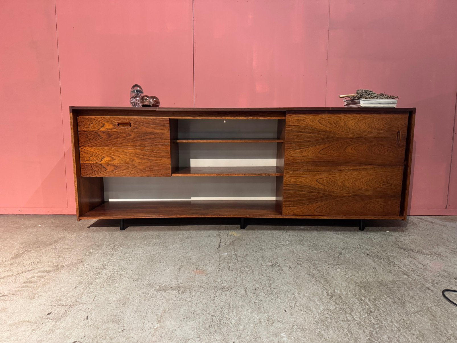 Zeer fraai vintage teak houten dressoir highboard, Huis en Inrichting, Gebruikt, Ophalen of Verzenden, Teakhout, 200 cm of meer