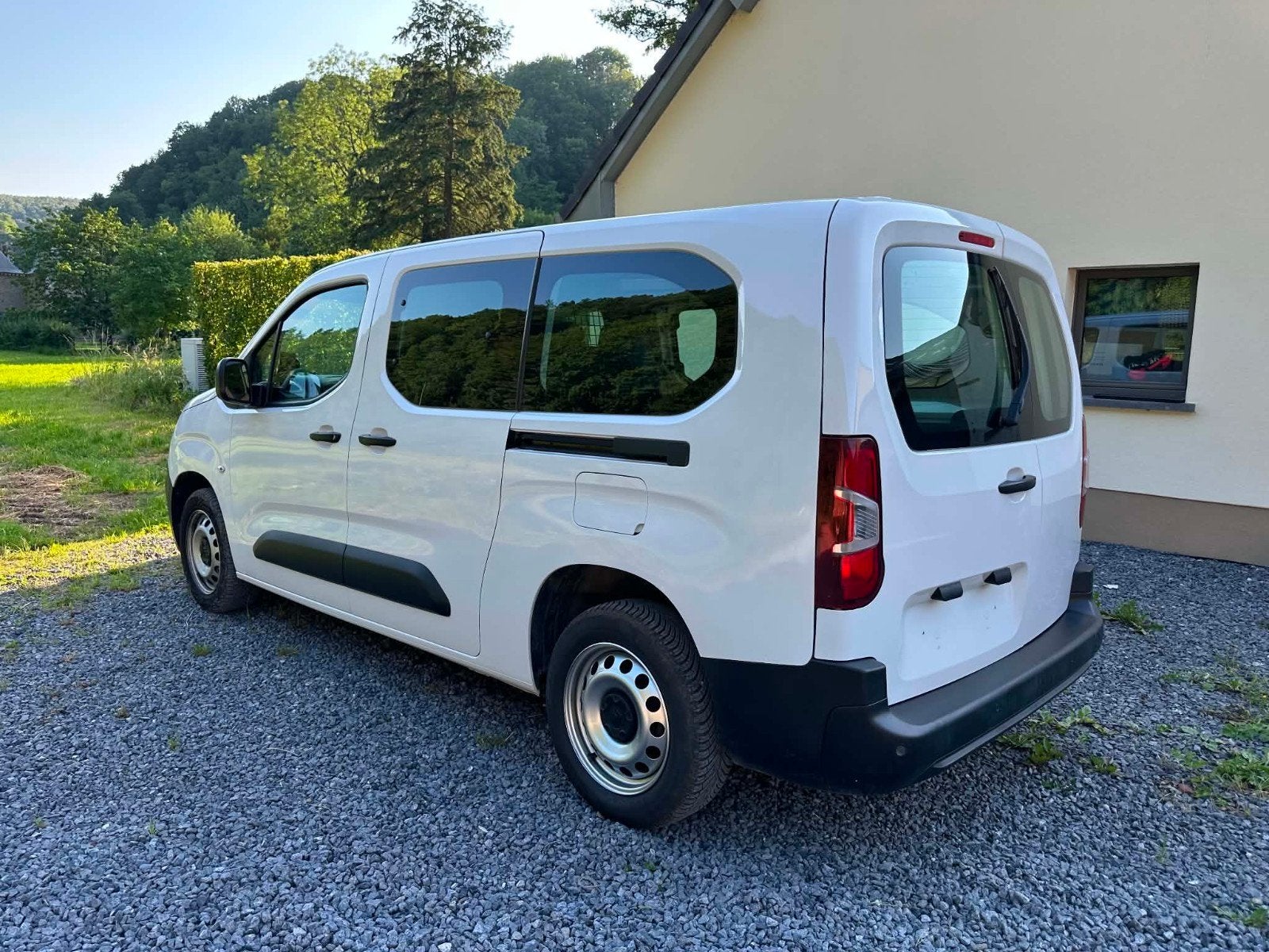 Citroën Berlingo 1.5 Diesel Euro 6 — Jaar 2022, Euro 6, Bedrijf, Diesel, Te koop