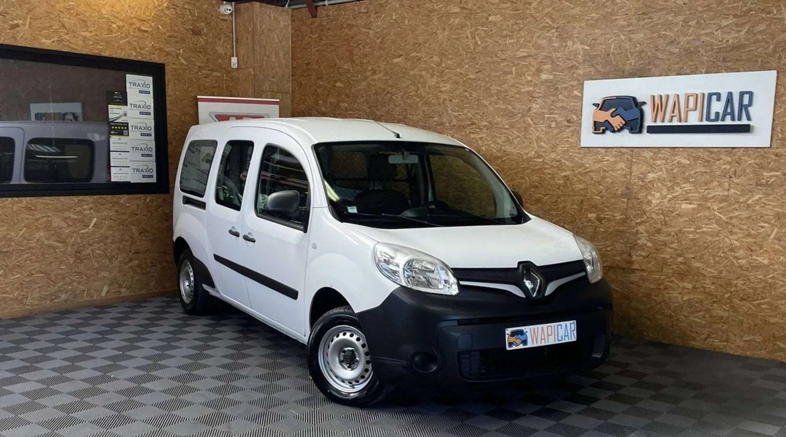 Renault Kangoo Maxi 1.5dCi *attache remorque*utilitaire* Gar, 118 g/km, Euro 6, Entreprise, 2 places