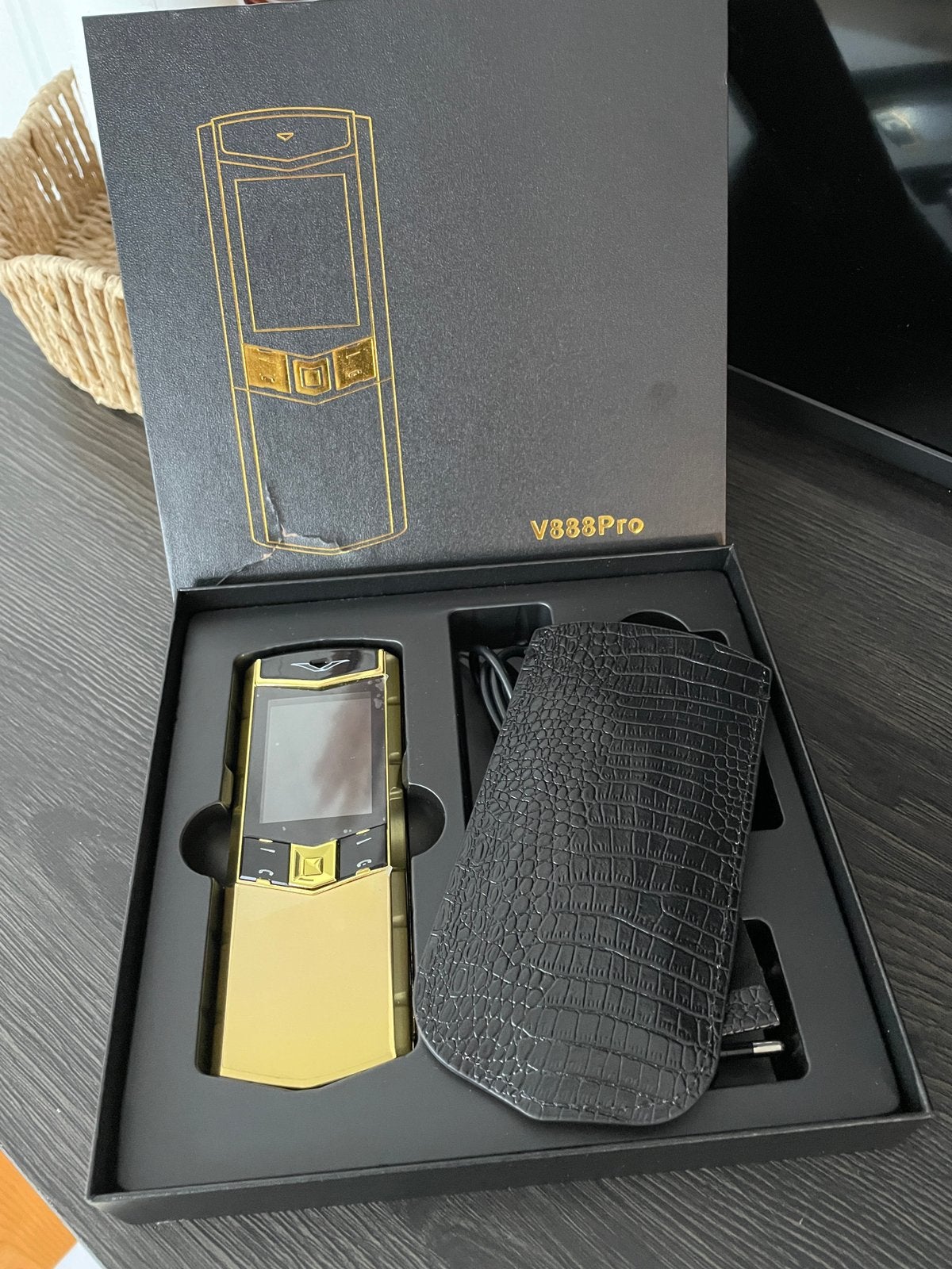 Vertu v888Pro, Enlèvement, Comme neuf