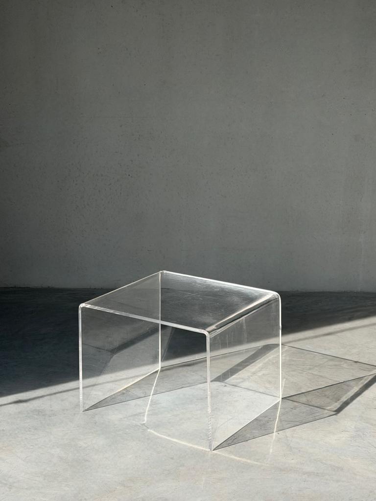Vintage Plexiglas Bijzettafel - Mid-Century, Space Age Tafel, Enlèvement, Comme neuf