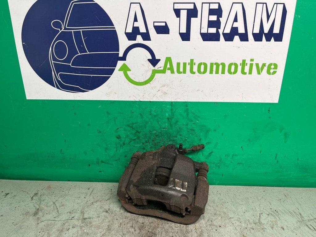 ETRIER DE FREIN AVANT GAUCHE Peugeot 207 SW (WE / WU), Robert Bosch AG, Utilisé, Robert-Bosch-Allee 1
74232  Abstatt, DE, Engineering@bosch.com