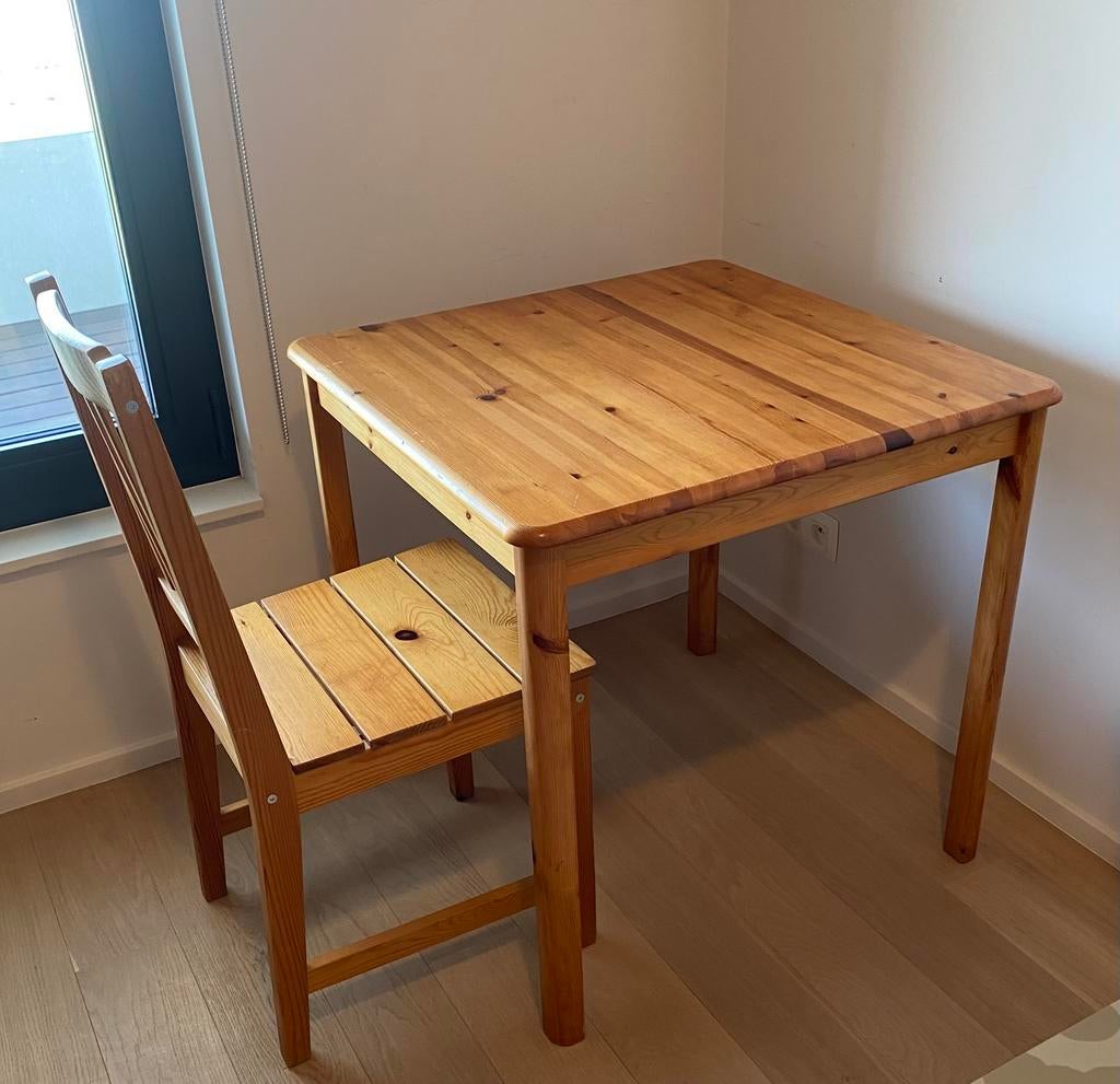 Tafeltje met stoel, Huis en Inrichting, Tafels | Eettafels, Ophalen, Gebruikt, 50 tot 100 cm, Vierkant