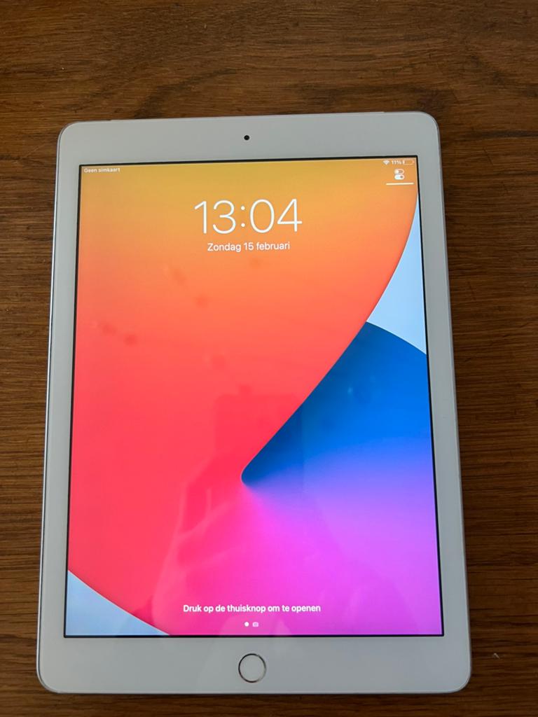 iPad (6e generatie) 32GB Wifi + 4G, 10 inch, 32 GB, Apple iPad, Wit