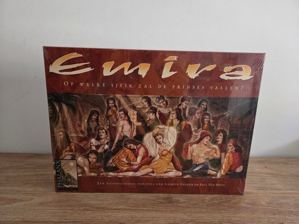 Emira van Phalanx Games (nieuw), Cd's en Dvd's, Cd's | Hardrock en Metal, Ophalen of Verzenden