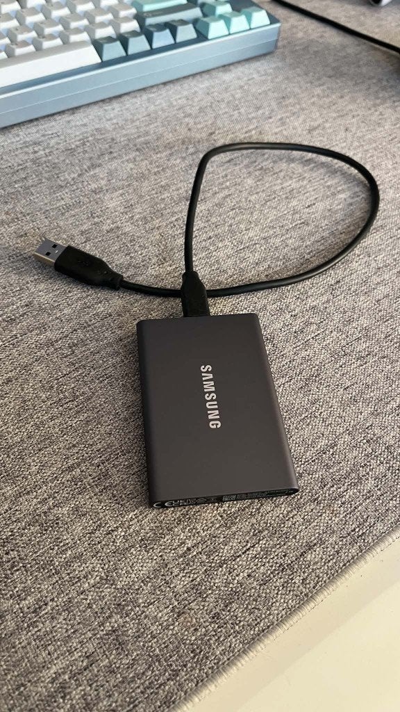Samsung T7 2TB SSD, Informatique & Logiciels, 2TB, SSD, Externe, Comme neuf
