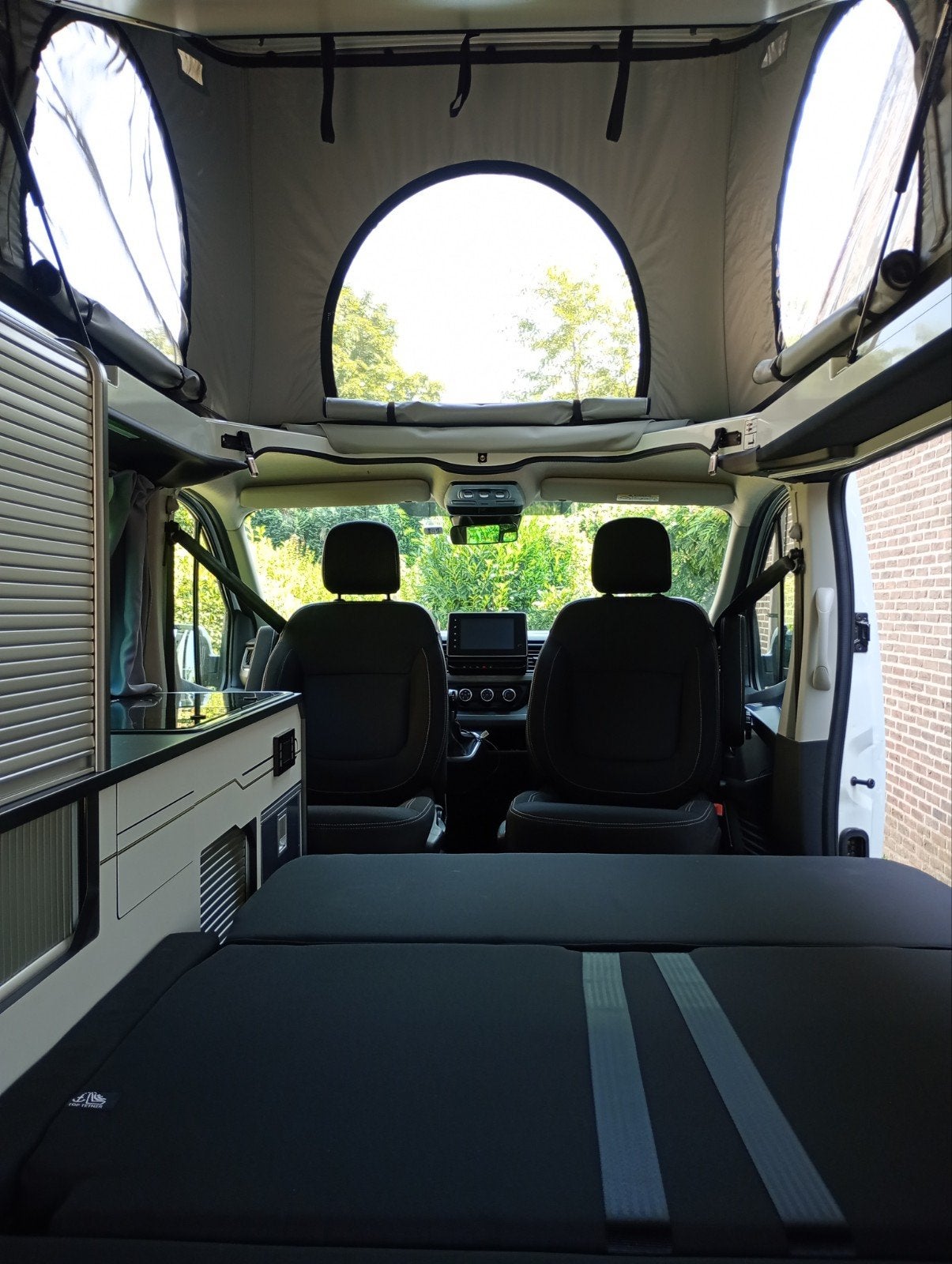 Hanroad Trek 4 XL 150 ch, automatique, Réfrigérateur, Diesel, Automatique, Vitres électriques
