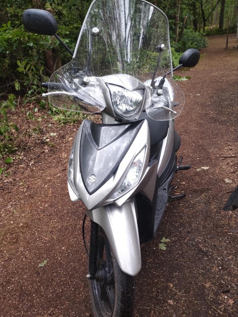 Adresse Suzuki 110 cc, Vélos & Vélomoteurs, Cyclomoteurs | Marques Autre, Enlèvement ou Envoi