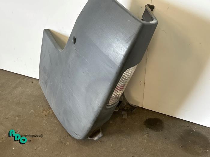 Bumperdeel links-achter van een Opel Vivaro (Vivaro 01-), Gebruikt, -, -, Opel