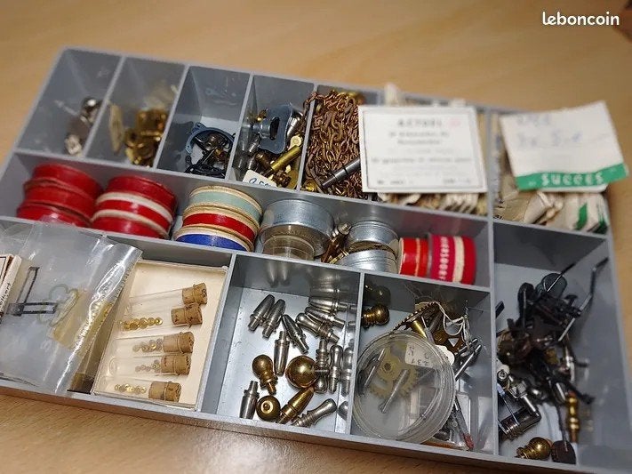 Pièces détachées horlogerie