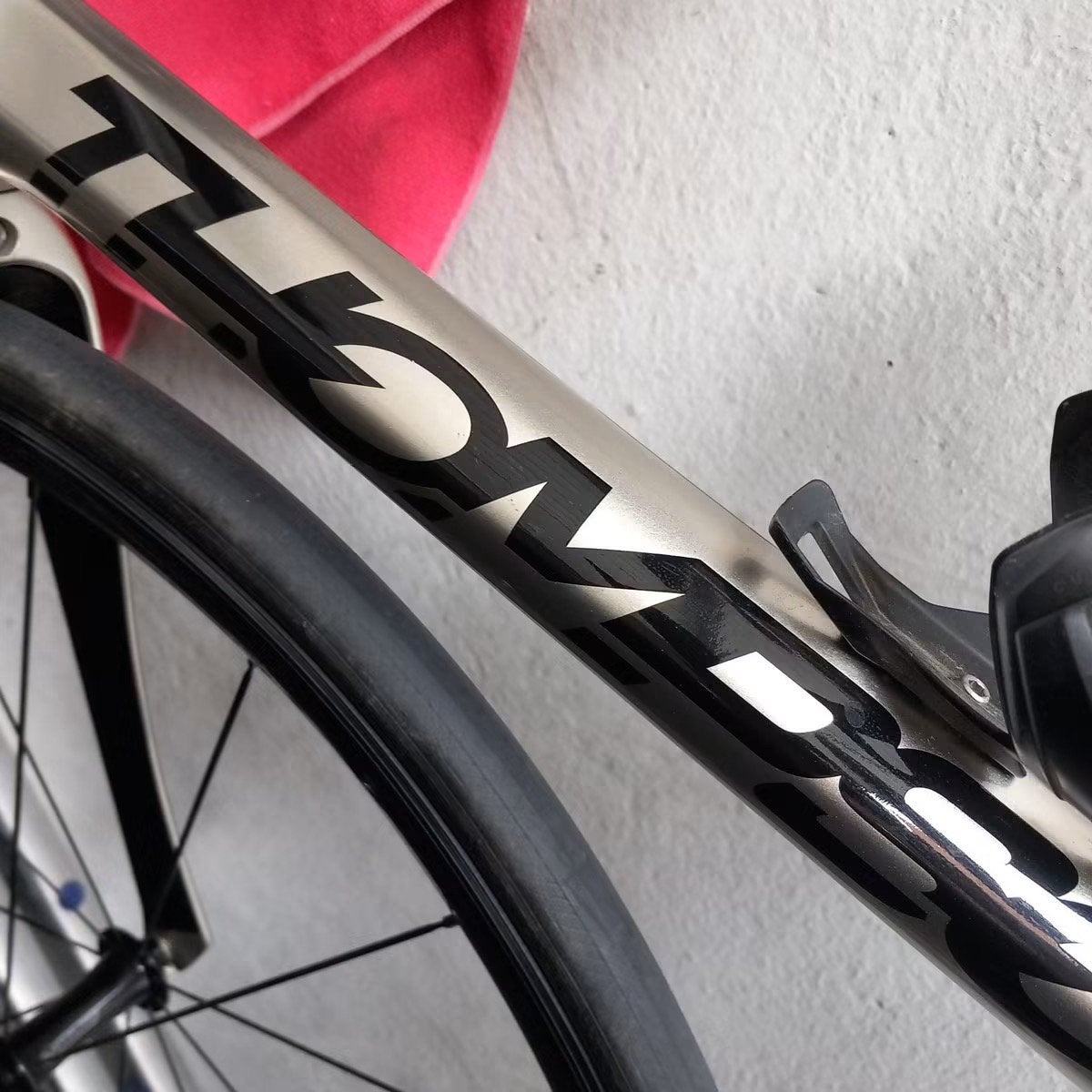 Koers fiets met schoenen en andere toebehoren, Ophalen, Zo goed als nieuw