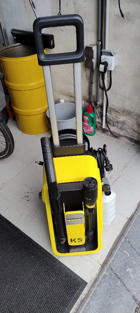 karcher K5, Jardin & Terrasse, Électrique, Avec arrêt et démarrage automatiques, Comme neuf, Enlèvement
