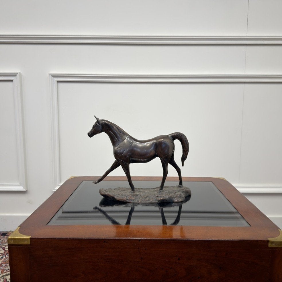 Bronzen Beeld Paard, Enlèvement
