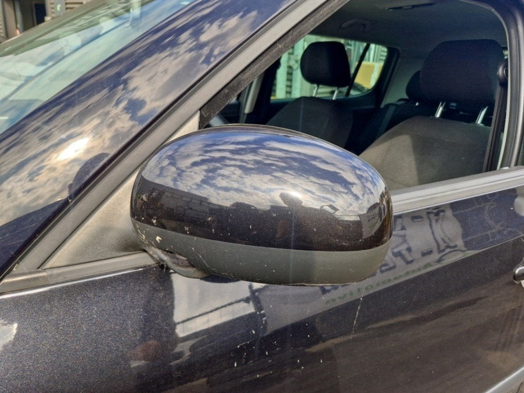 SPIEGEL LINKS Skoda Fabia II (5J) (01-2006/12-2014), Gebruikt, Info@skoda-auto.de, Skoda, Max-Planck-Straße  3-5
64331  Weiterstadt, DE