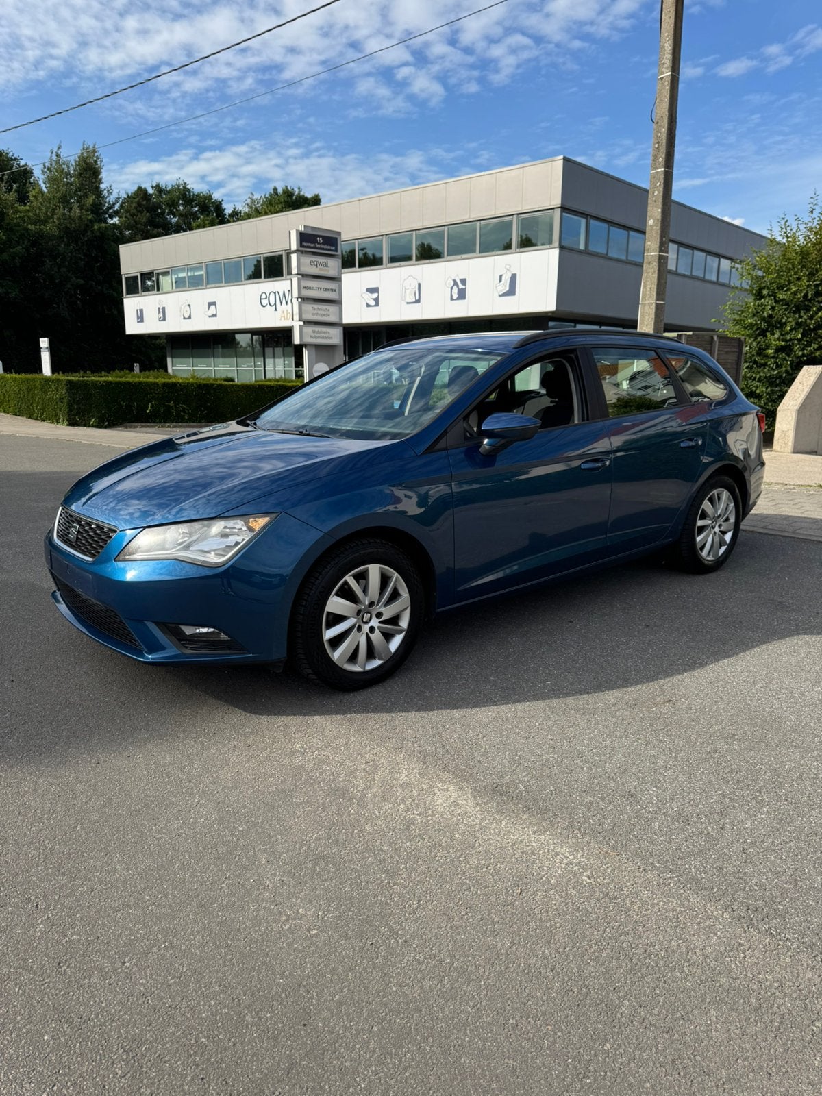 SEAT LEON //1.2TSI ESSENCE//2014//175DKM//HOMOLOGUÉ, Autos, Seat, Particulier, Leon, ABS, Phares directionnels, Airbags, Air conditionné