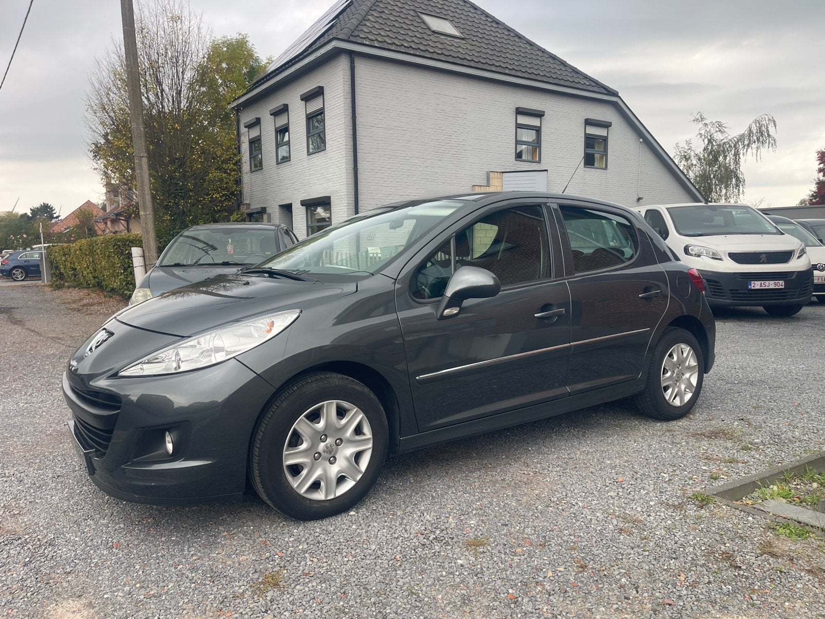 Peugeot 207 1.4i Benzine,5 deurs,48.000km.,1e eigenaar+boek, Auto's, https://public.car-pass.be/vhr/71cd9364-73ea-47ed-a075-5adf492835ec