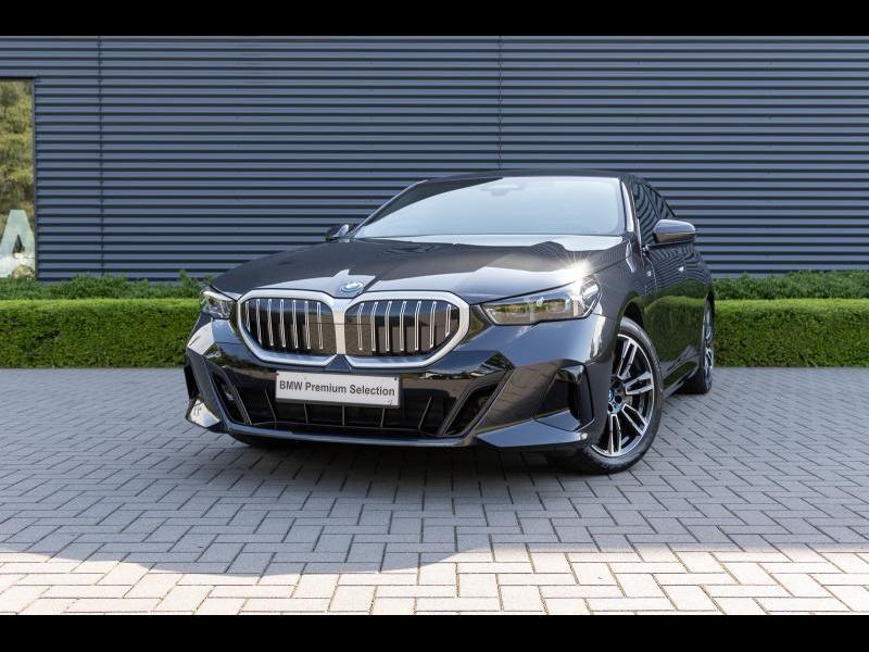 BMW Serie 5 550 e xDrive Berline, Auto's, BMW, Bedrijf, 5 Reeks, Adaptieve lichten, Airconditioning, Alarm, Climate control, Elektrische koffer