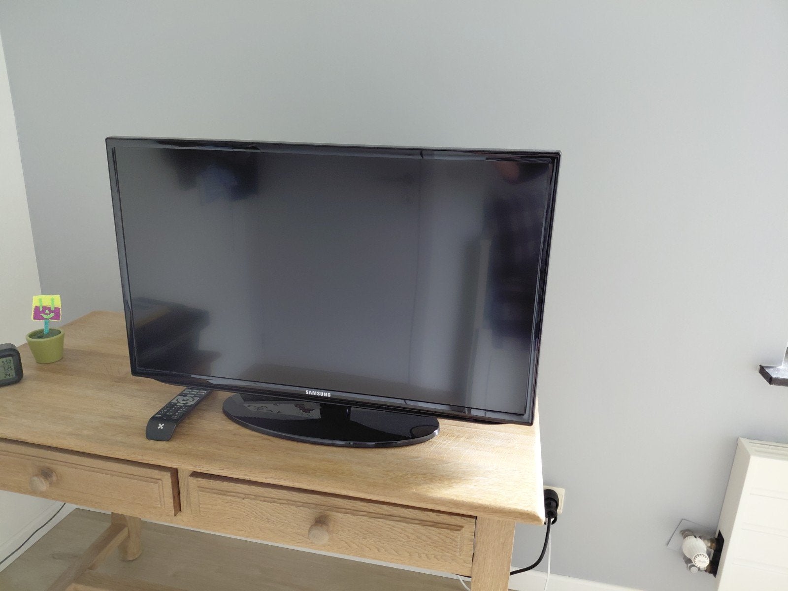 TV flatscreen samsung, Enlèvement, LED