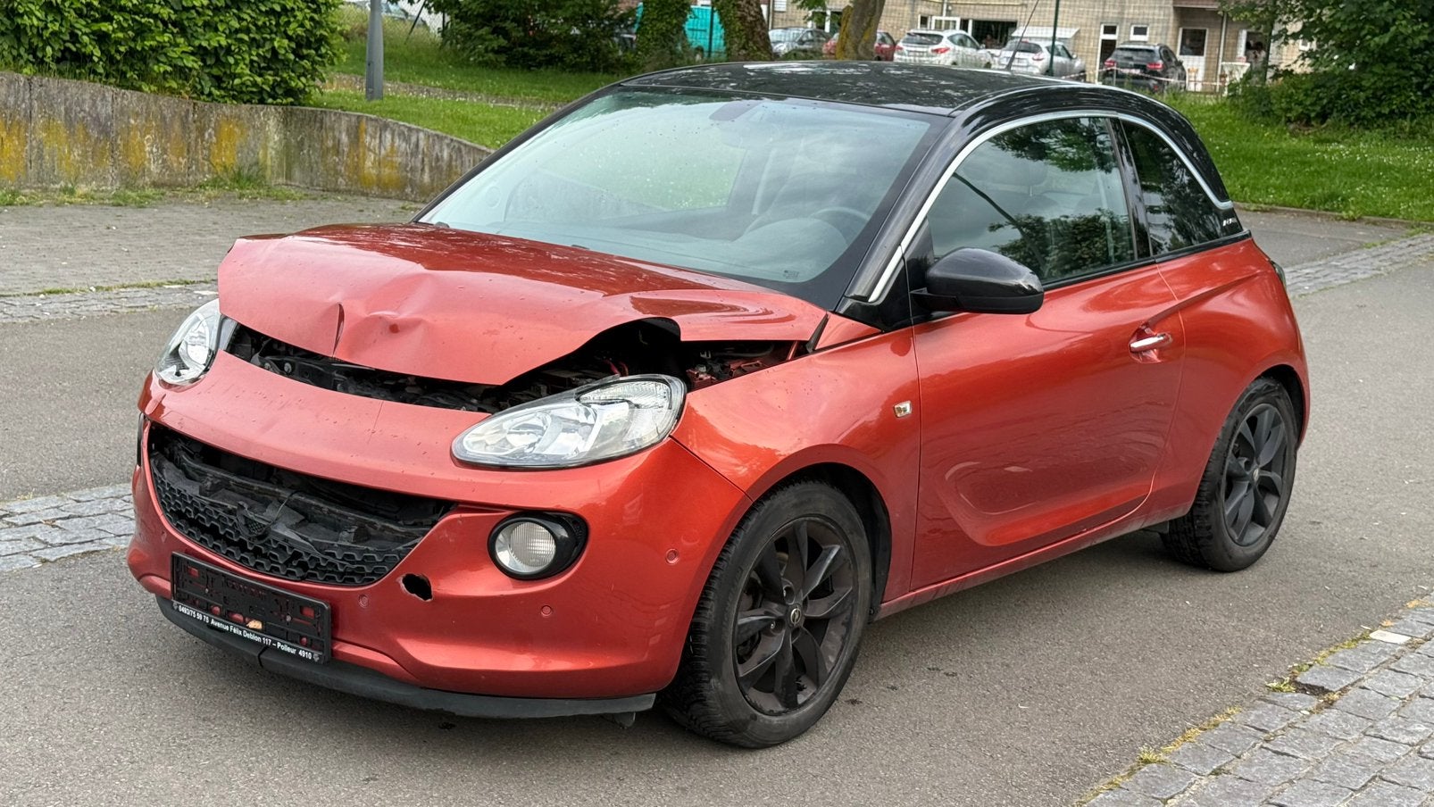 Opel ADAM 1.2 essence 1250€, Autos, Opel, Rouge, Euro 5, Boîte manuelle, Particulier