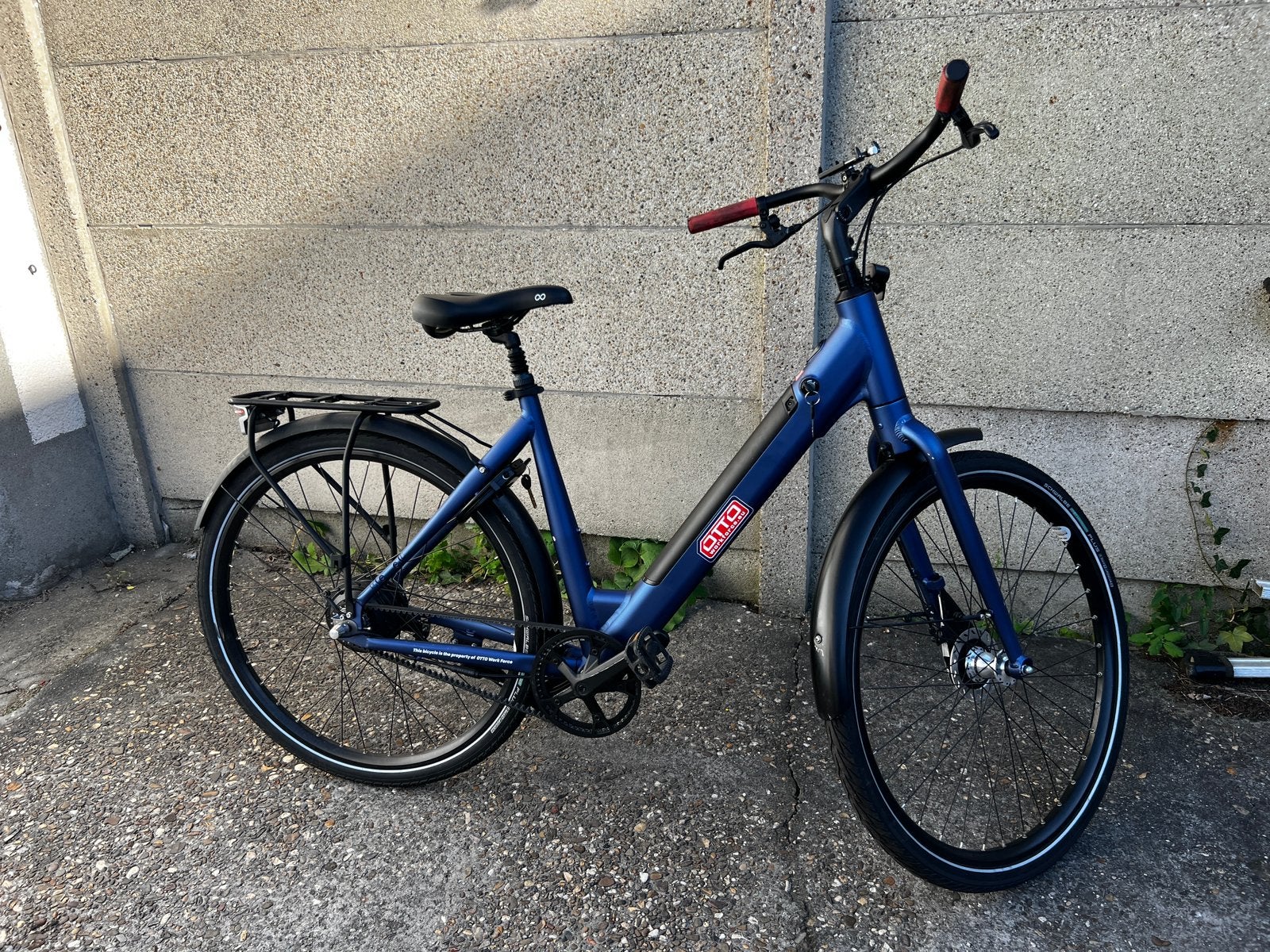 Elektrische fiets 28 inch, Zo goed als nieuw, 50 km per accu of meer, 55 tot 59 cm, Ophalen