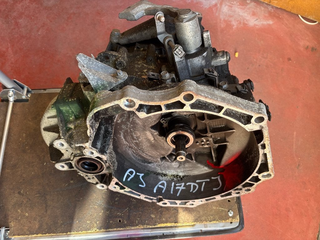 BOITE 6 VITESSES OPEL ASTRA J 1700 TURBO DIESEL, RUE BRIGADE PIRON 307, Enlèvement, Utilisé, Garage_bila@yahoo.fr