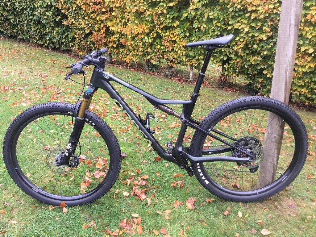 Orbea Oiz M10 2025, Fietsen en Brommers, Fietsen | Heren | Herenfietsen, Zo goed als nieuw, Overige merken, Schijfrem, Ophalen