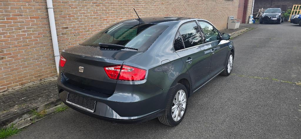 Seat Toledo 1.0 TSi 81Kw Style Navi clim auto, Autos, Seat, Argent ou Gris, Achat, Euro 6, Entreprise