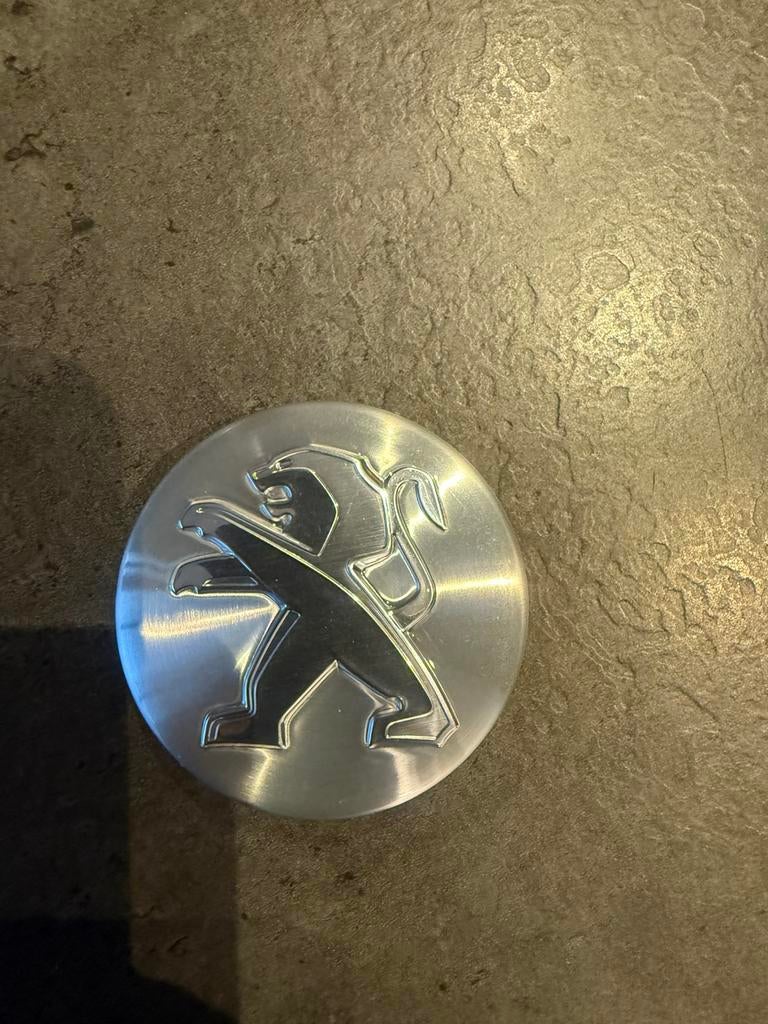Naafdoppen peugeot originele, Ophalen of Verzenden, Zo goed als nieuw