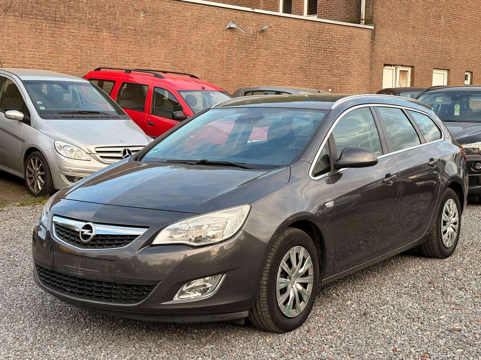 OPEL ASTRA 2012 DIESEL 1.7 148 000 KM EURO5, Autos, Opel, Euro 5, Achat, Entreprise, Boîte manuelle