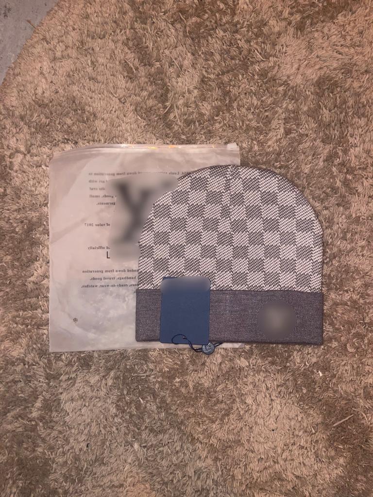 Hoed (20€), Ophalen of Verzenden, Zo goed als nieuw, Muts