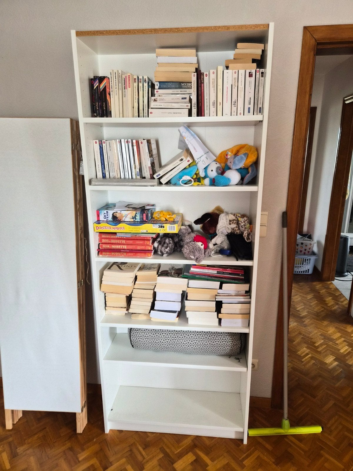 Bibliothèque blanche avec étagères réglables – Très bon état, Huis en Inrichting, Kasten | Boekenkasten