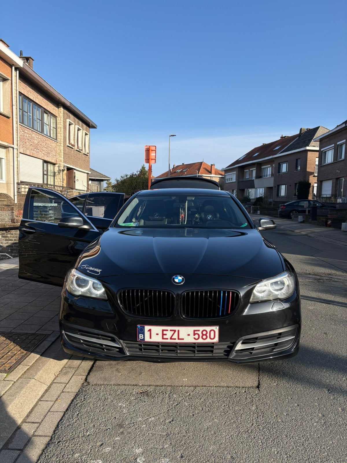 BMW Série 5 F10 518D, Auto's, Automaat, Zwart, Bedrijf, Diesel