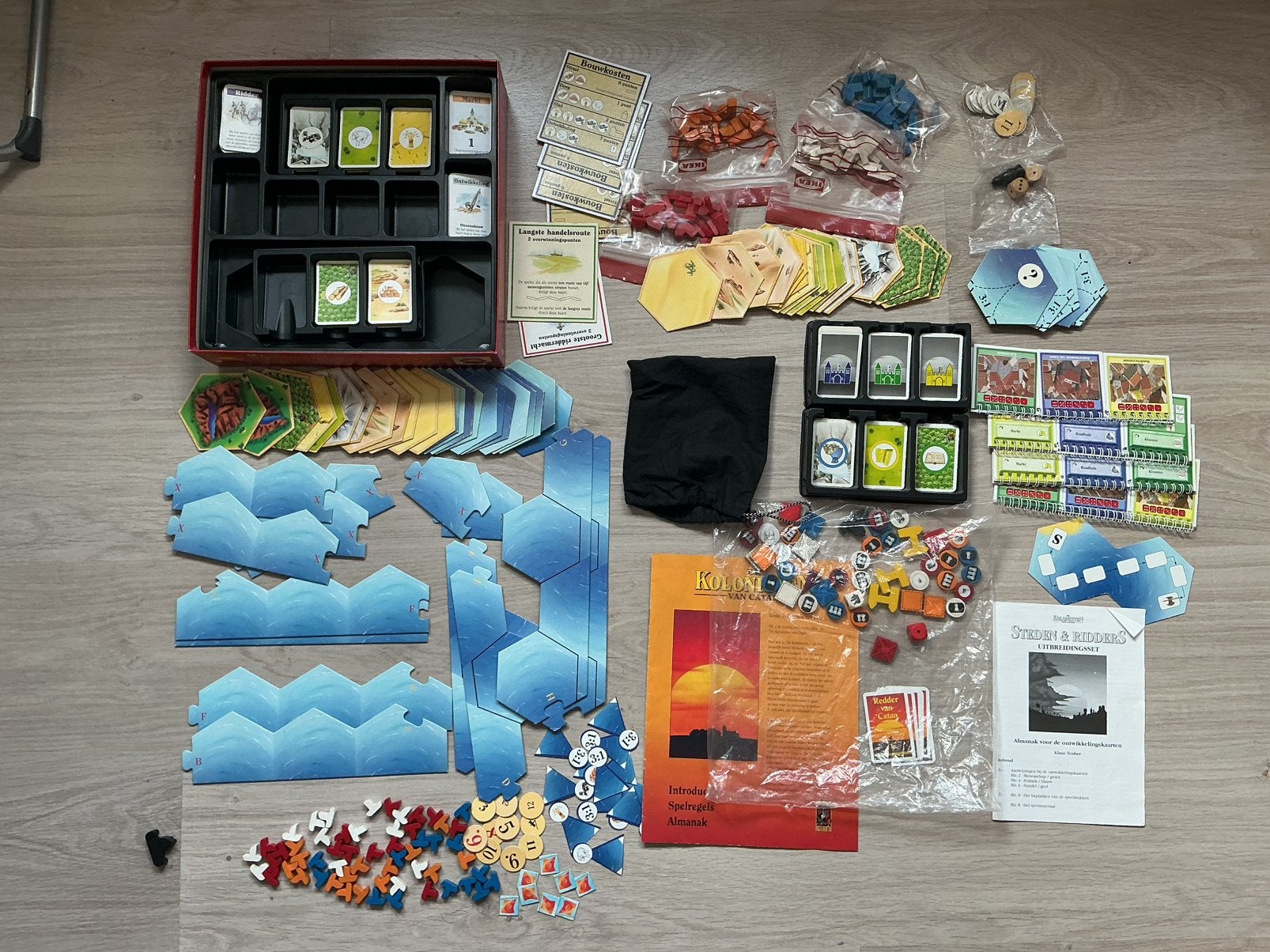 Kolonisten van Catan HOUT + zeevaarders + steden & ridders, Ophalen, Gebruikt