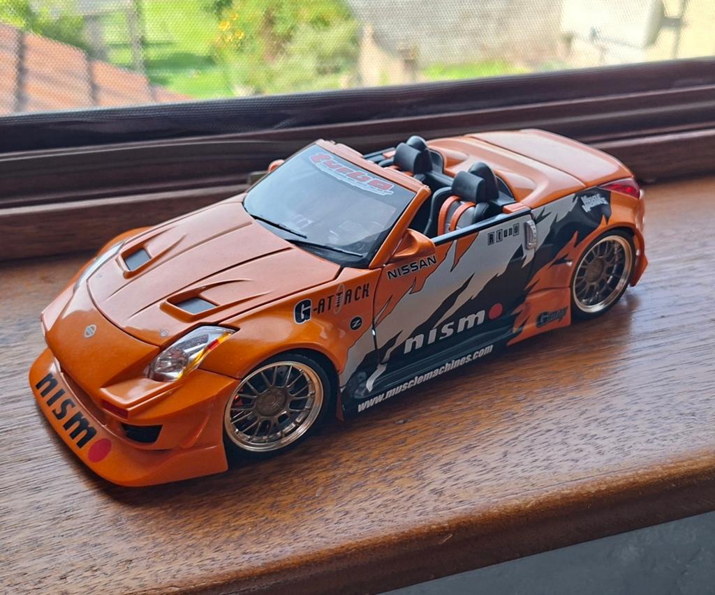 Nissan 350Z 1:18, Ophalen, Zo goed als nieuw, Auto, Overige merken