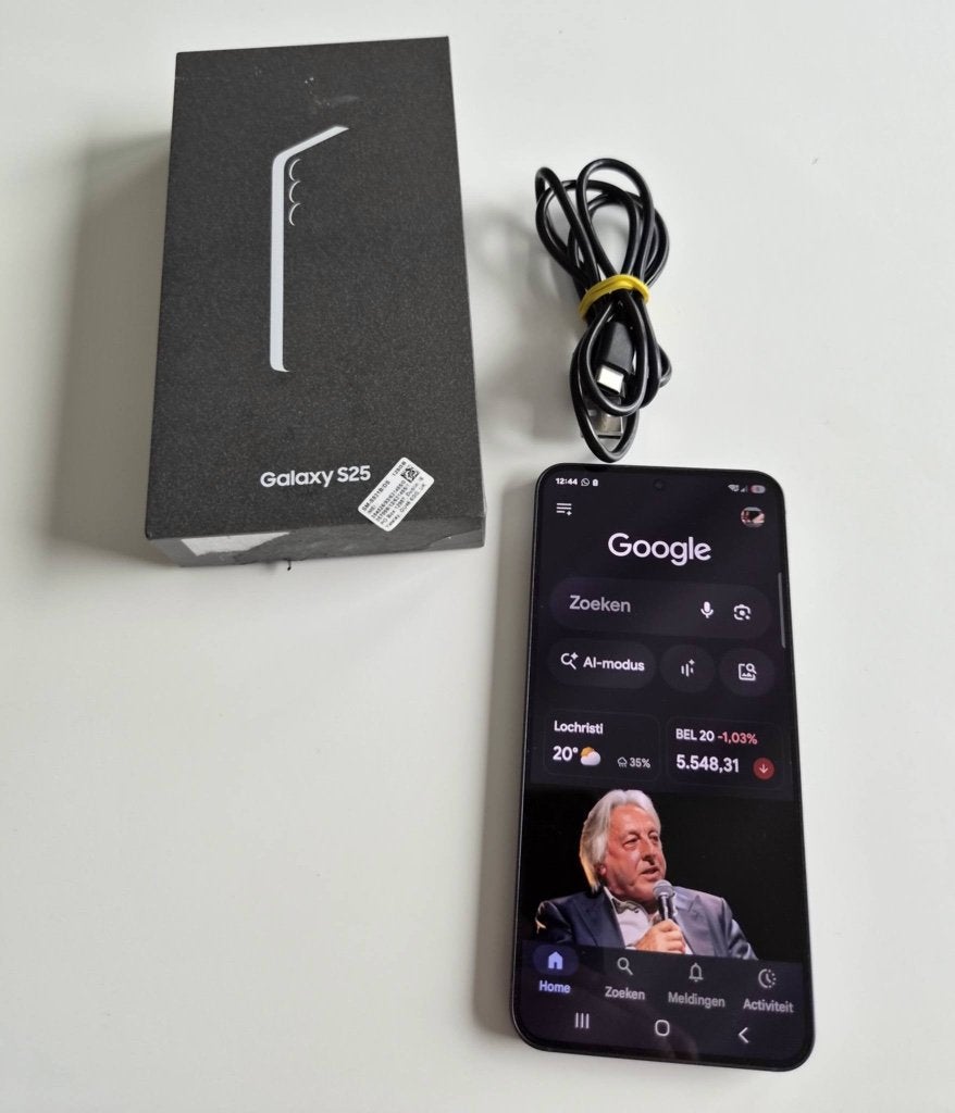 Samsung Galaxy S25 met garantie, 128 GB, Verzenden, Zo goed als nieuw, Touchscreen