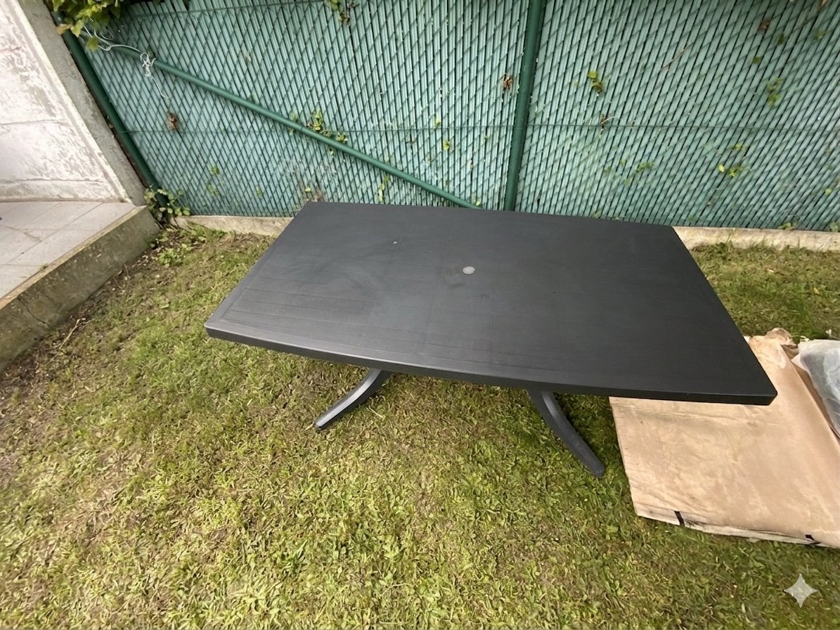 NIEUW IN VERPAKKING: Grote Luxe Zwarte Tuintafel, Tuin en Terras, Ligbedden, Ophalen, Zo goed als nieuw, Kunststof