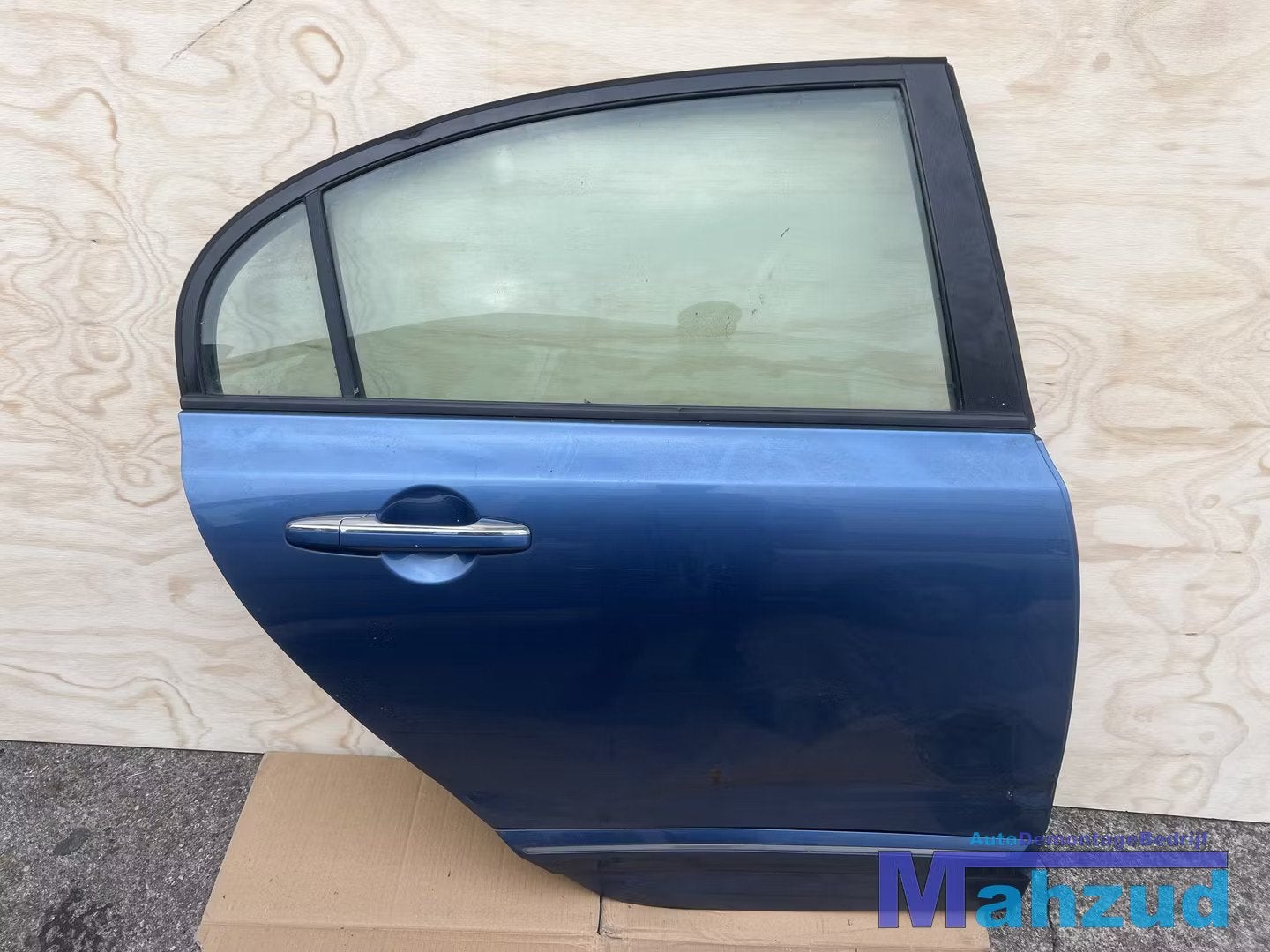 HONDA CIVIC 8 FD FA sedan Blauw B537M Rechts Achter deur por, Info@honda.co.jp, Utilisé, Minami-Aoyama 2-chome 1-1
107-8556  Tokyo