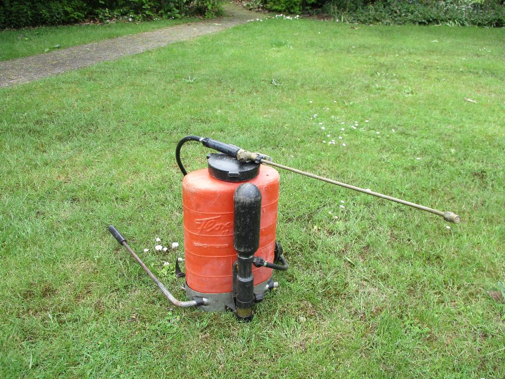 tuinsproeier birchmeier, Tuin en Terras, Tuinsproeiers, Ophalen, Gebruikt, Nevelsproeier